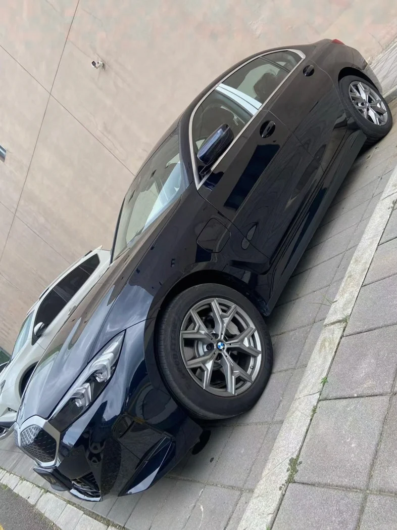 宝马I3 内饰前排