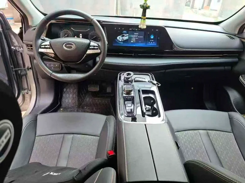 传祺埃安S 后面外观二