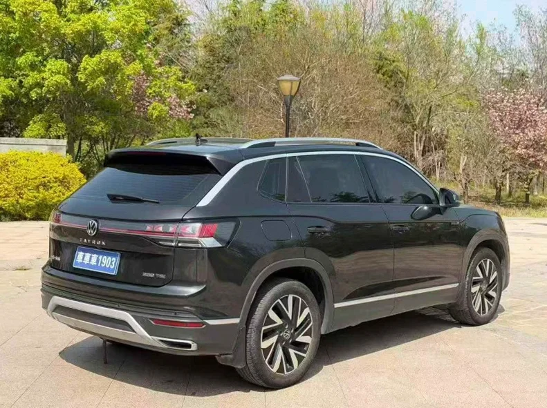 大众探岳 内饰前排