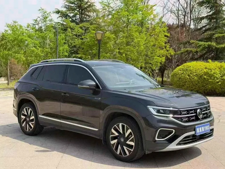 大众探岳 正面外观二