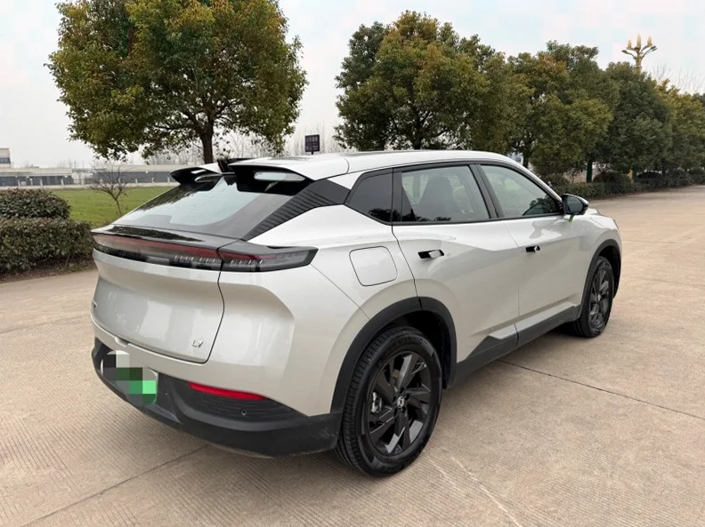 风神东风 后面外观一