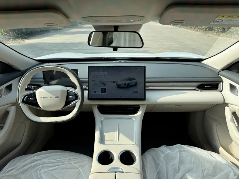 风行东风 驾驶室