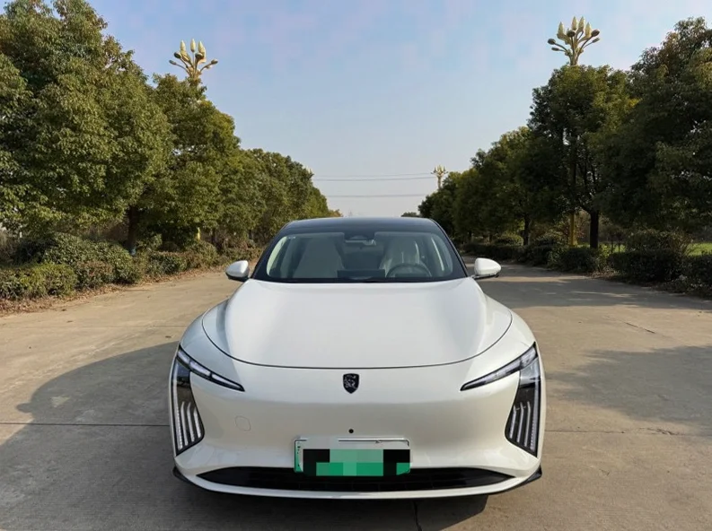 盐城2025年风行东风抵押车 正面外观一