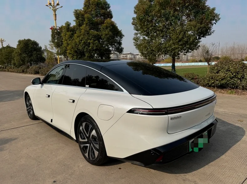 风行东风 后面外观二