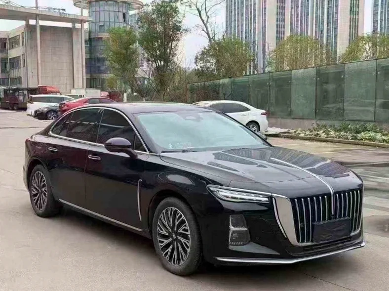 红旗H5 正面外观三