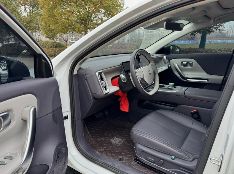 零跑汽车B01 后面外观三