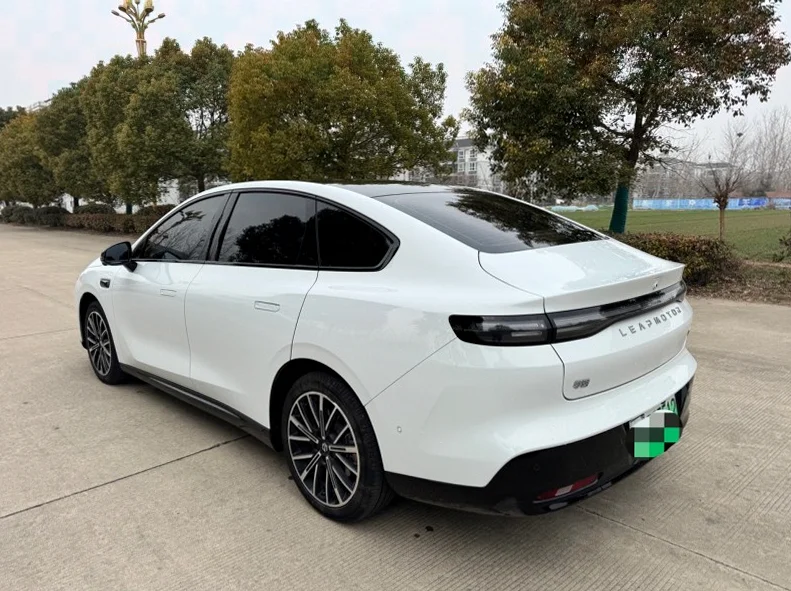 零跑汽车B01 后面外观二