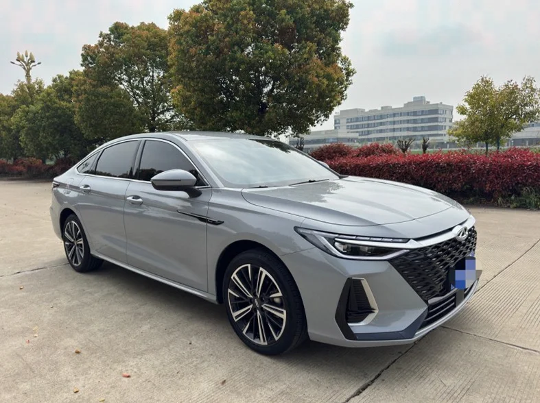 奇瑞艾瑞泽 正面外观三