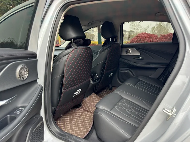 奇瑞艾瑞泽 内饰前排