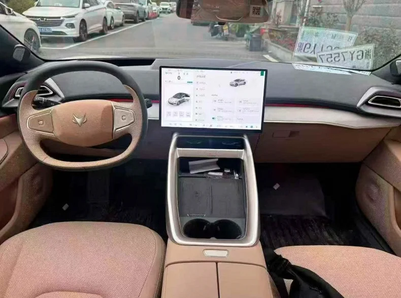 极狐汽车阿尔法 后面外观二