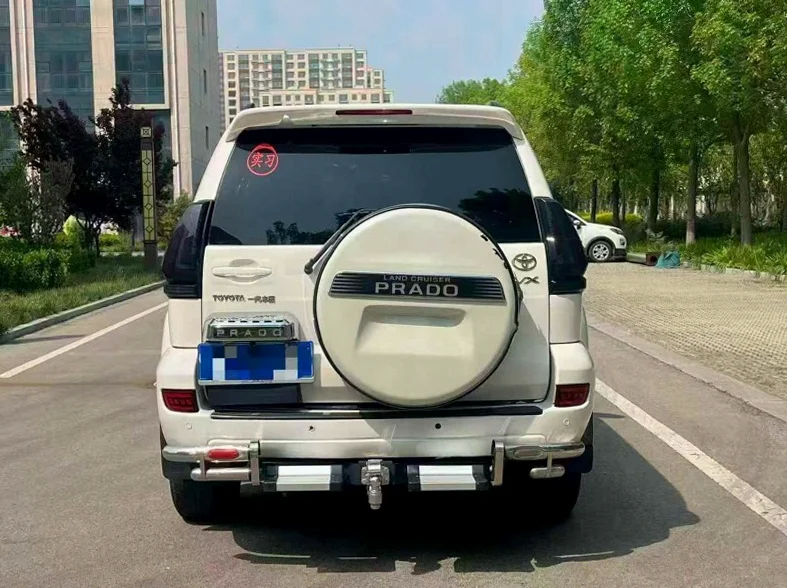 丰田普拉多 驾驶室