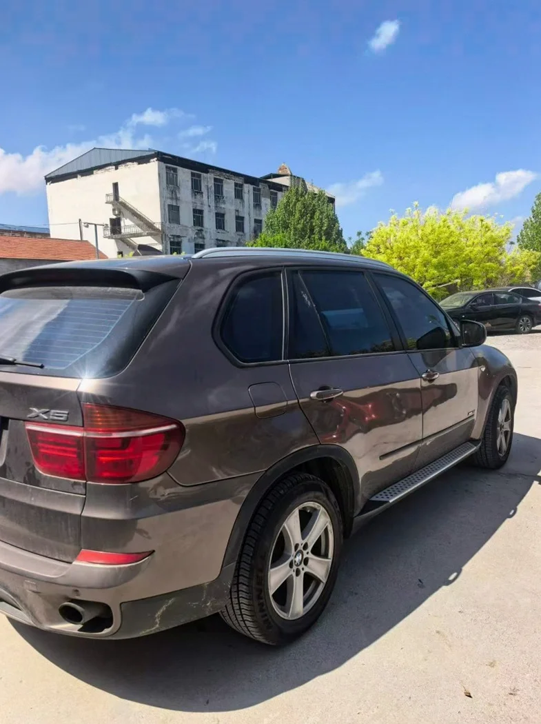 宝马X5 内饰前排