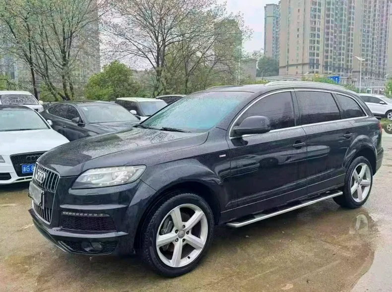 奥迪Q7 正面外观二