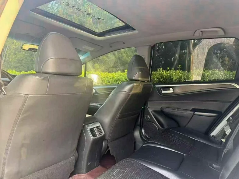 本田杰德 后面外观二