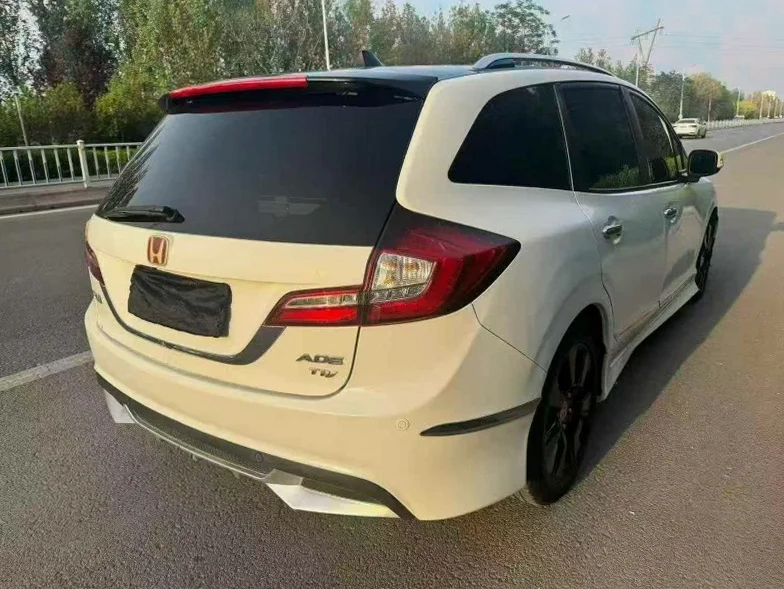 本田杰德 内饰后排