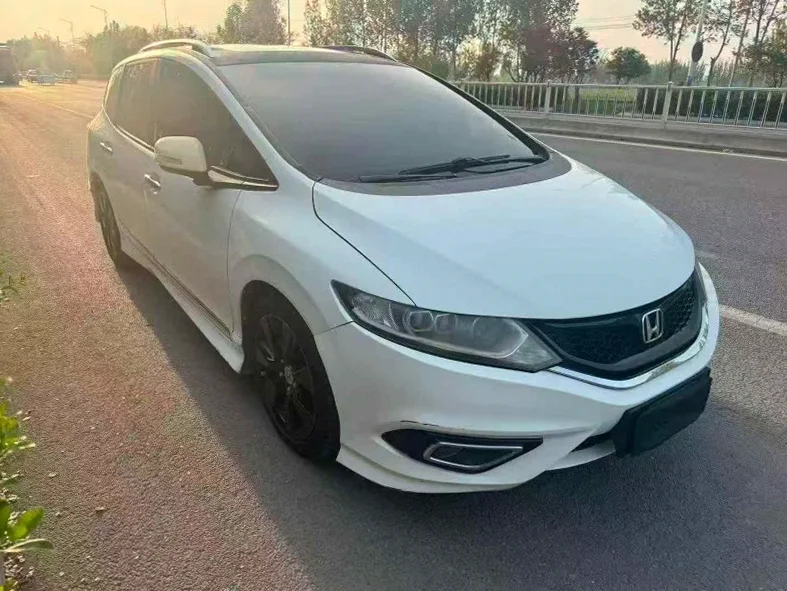 本田杰德 正面外观二