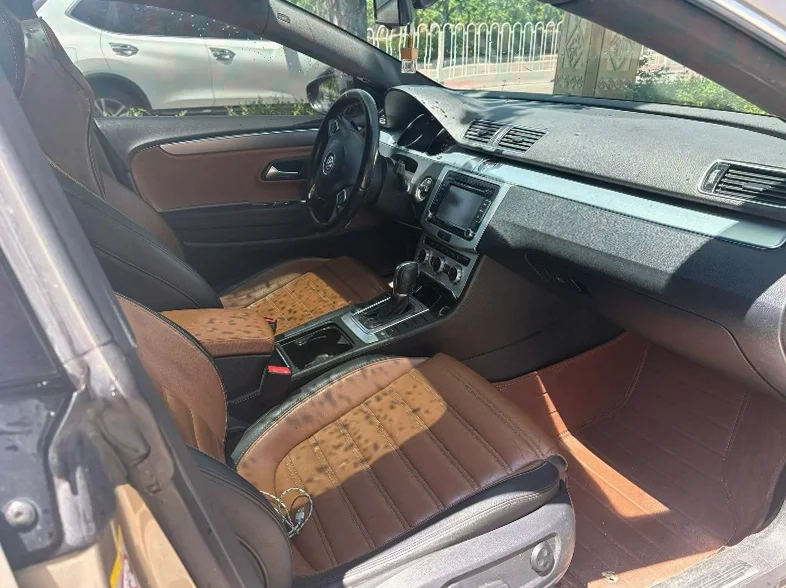 大众CC 正面外观三