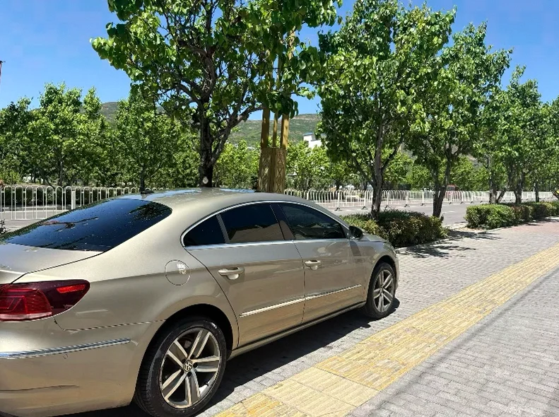 大众CC 后面外观二