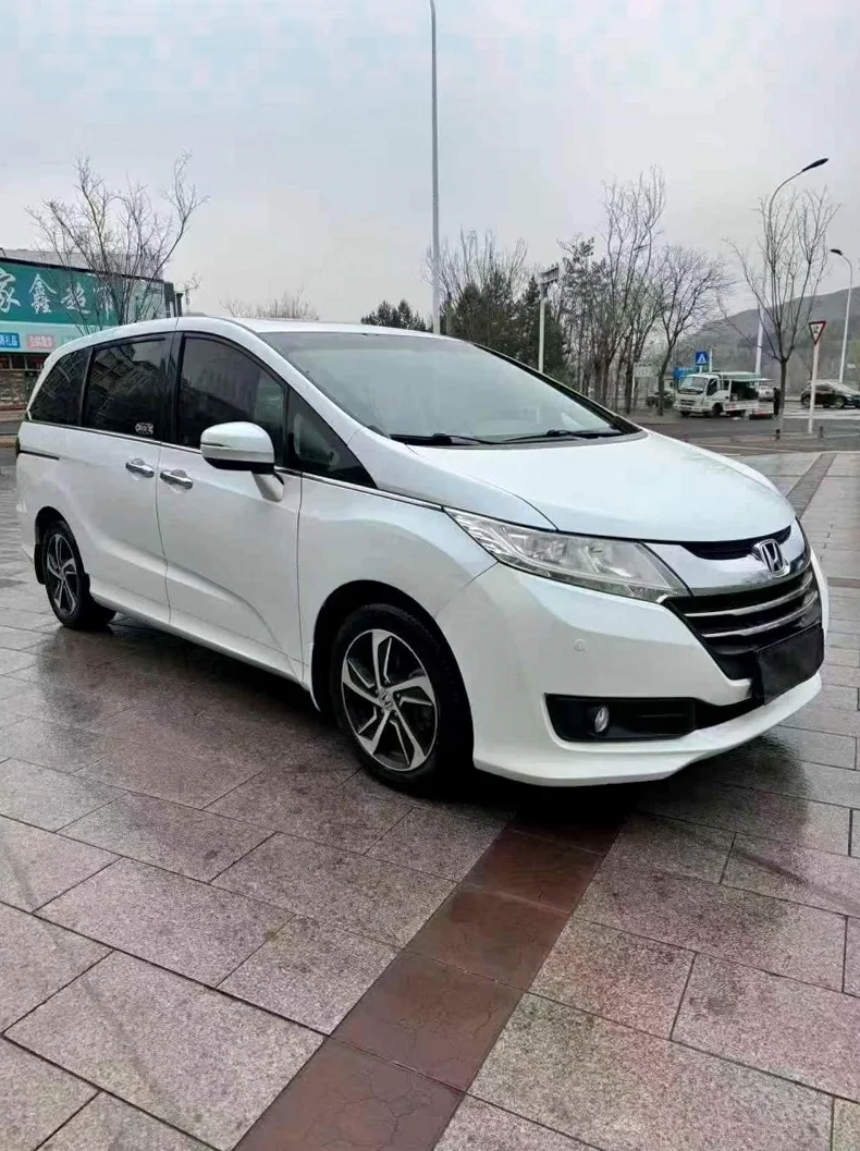 本田奥德赛 正面外观二