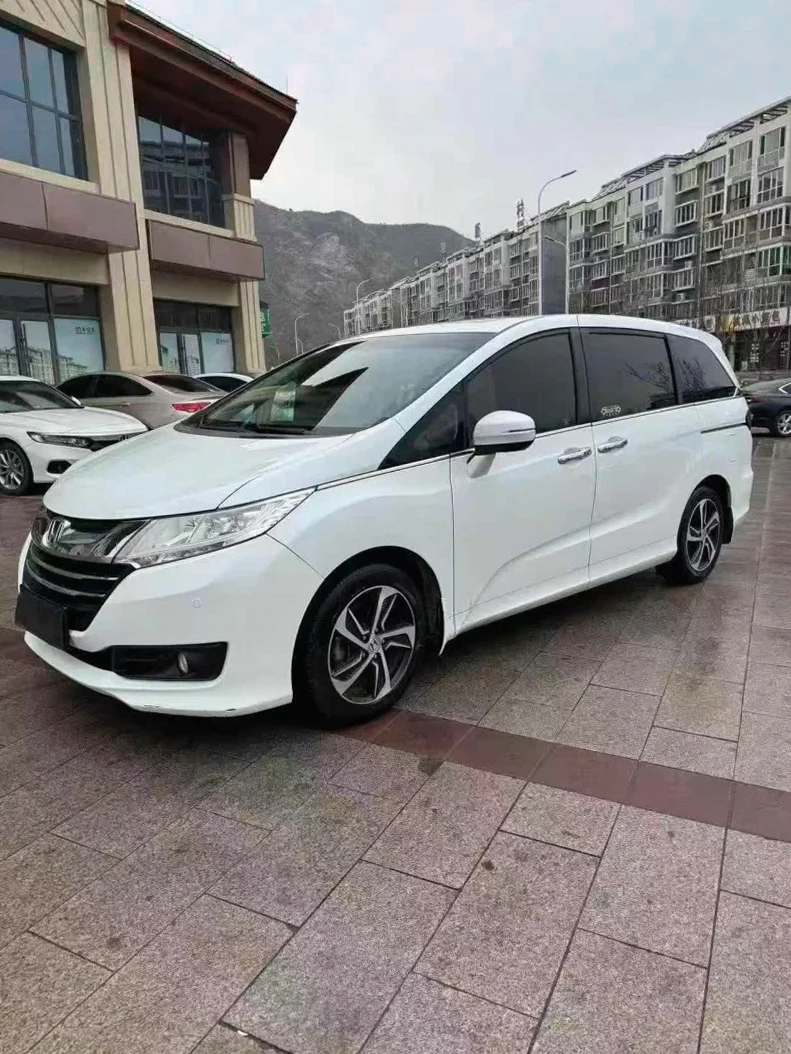 本田奥德赛 正面外观三