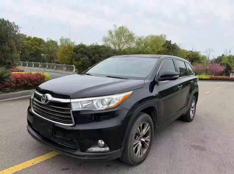 丰田汉兰达 正面外观二