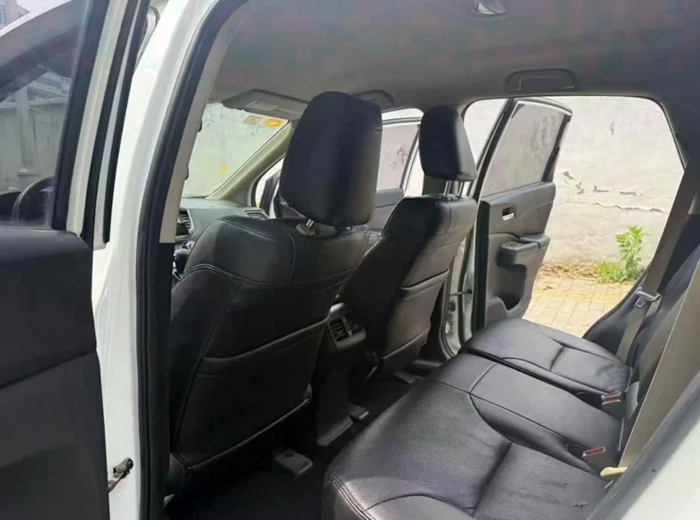 本田CRV 后面外观二