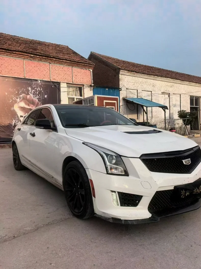 凯迪拉克ATS-L 正面外观二