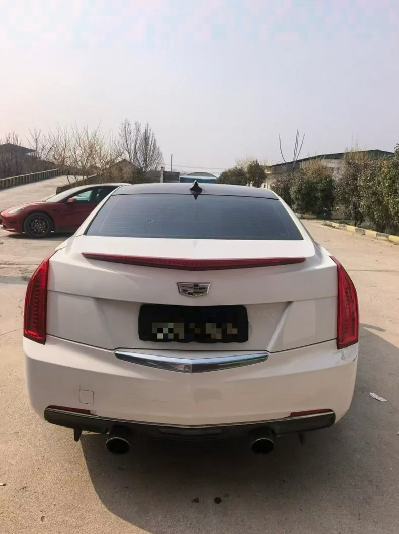 凯迪拉克ATS-L 驾驶室