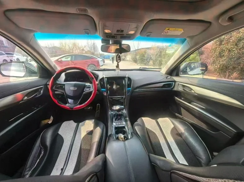 凯迪拉克ATS-L 后面外观三