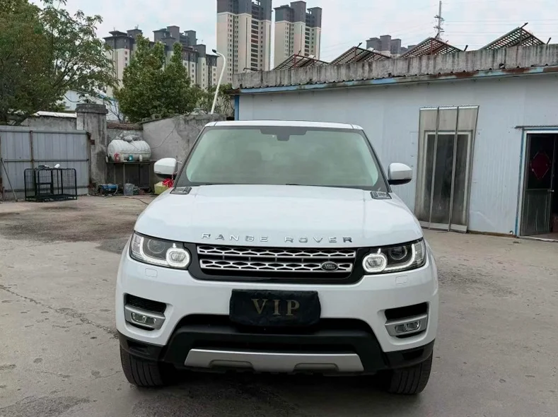 17年路虎揽胜运动版3.0T V6 HSE