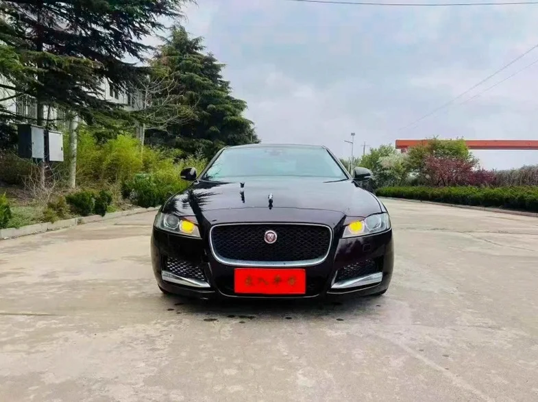 17年捷豹XFL 2.0T豪华版