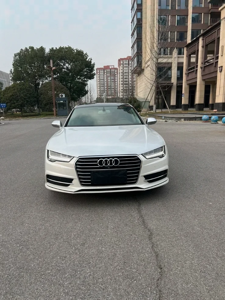 18年奥迪A7L 40TFSI进取型