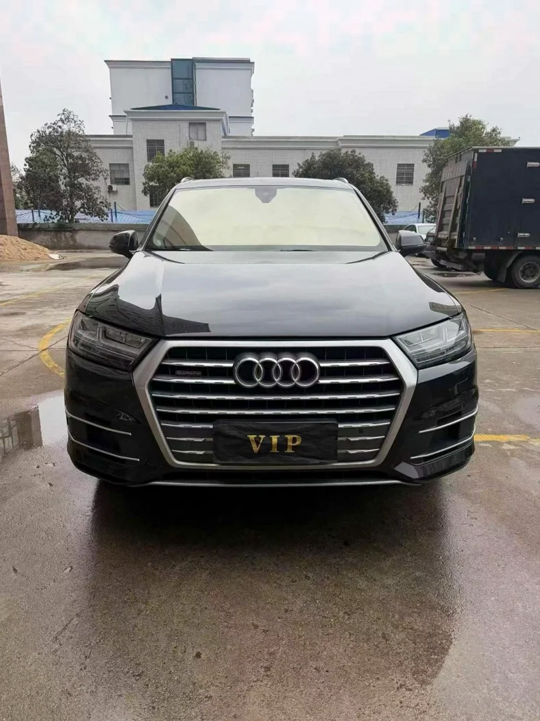 18年奥迪Q7 2.0T四驱新款豪华版