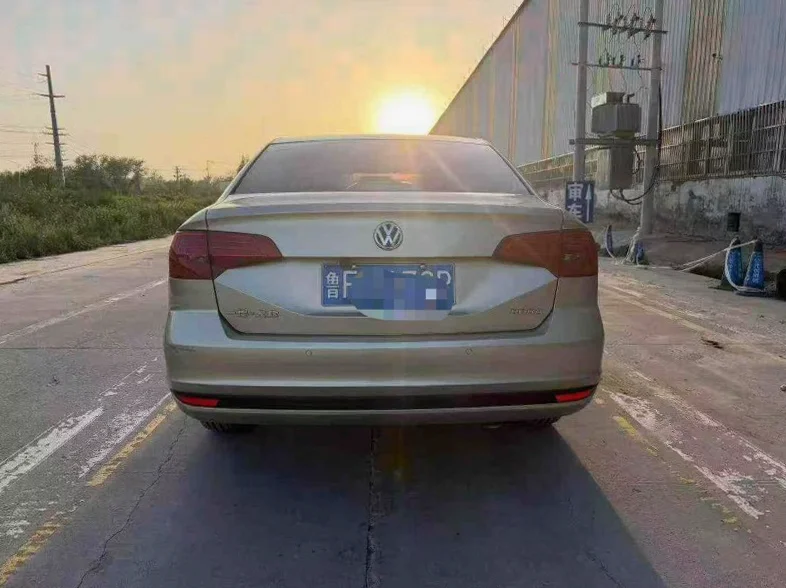 大众宝来 驾驶室