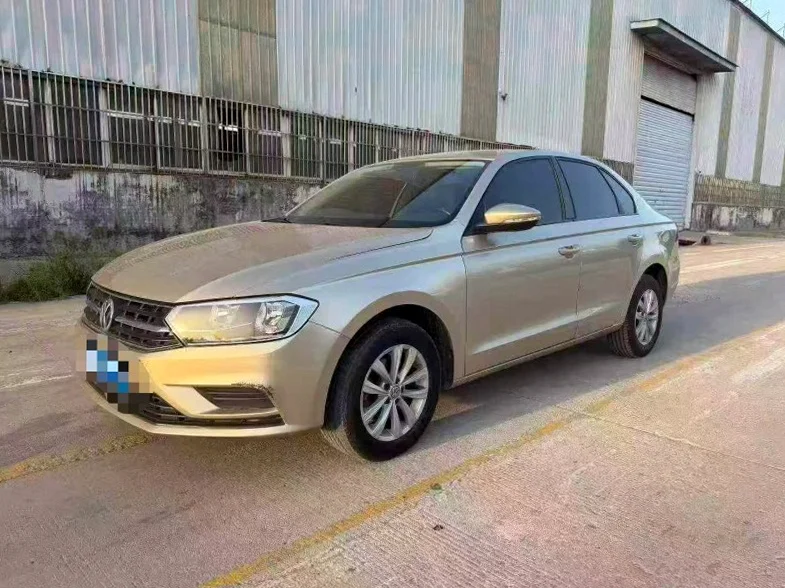 大众宝来 正面外观三