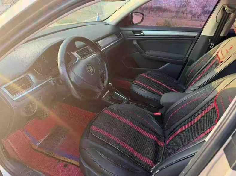 大众宝来 后面外观三