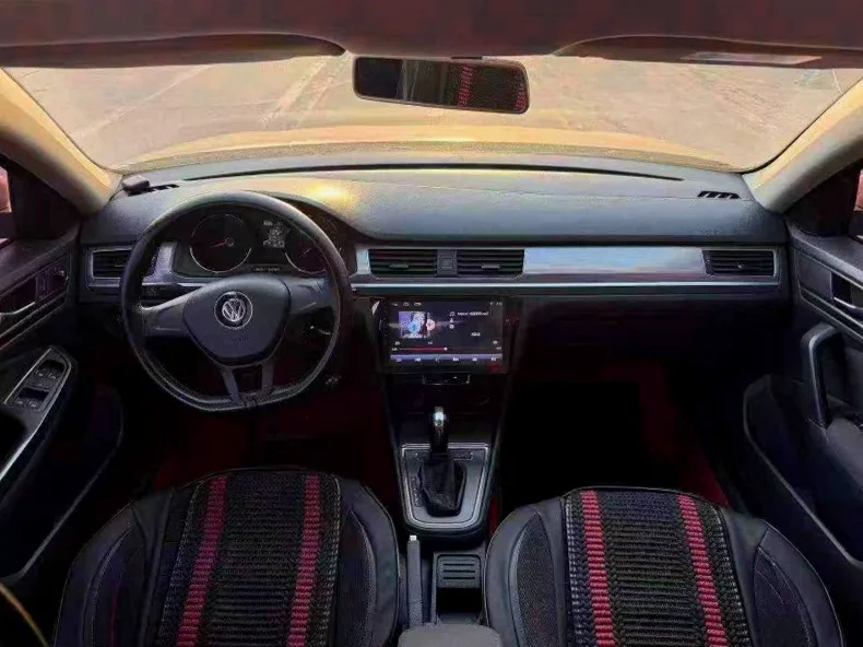 大众宝来 后面外观一