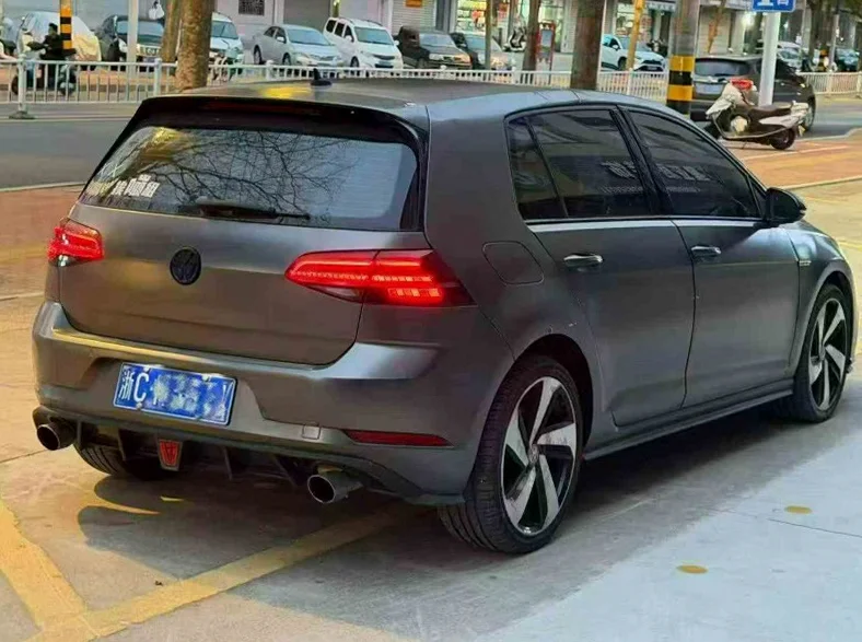 大众高尔夫 内饰前排