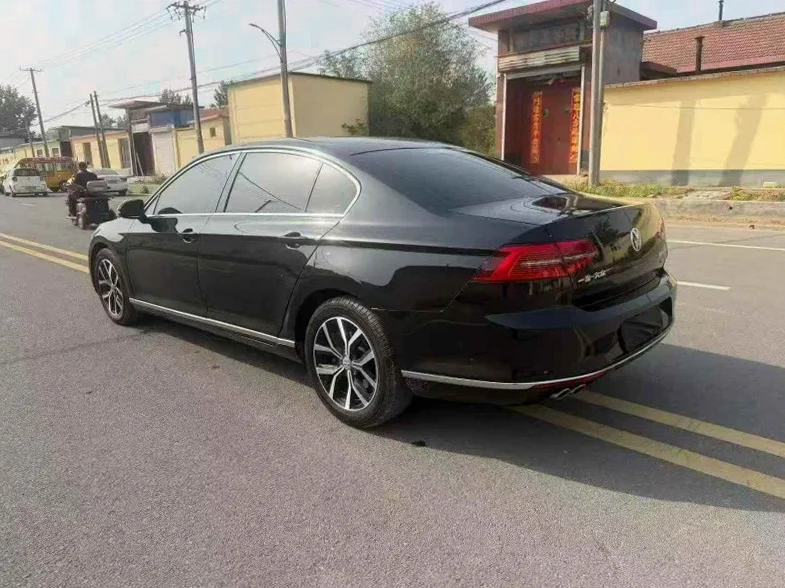 大众迈腾 内饰前排