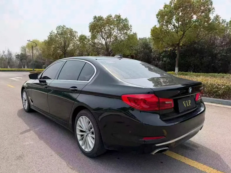 宝马5系 内饰前排