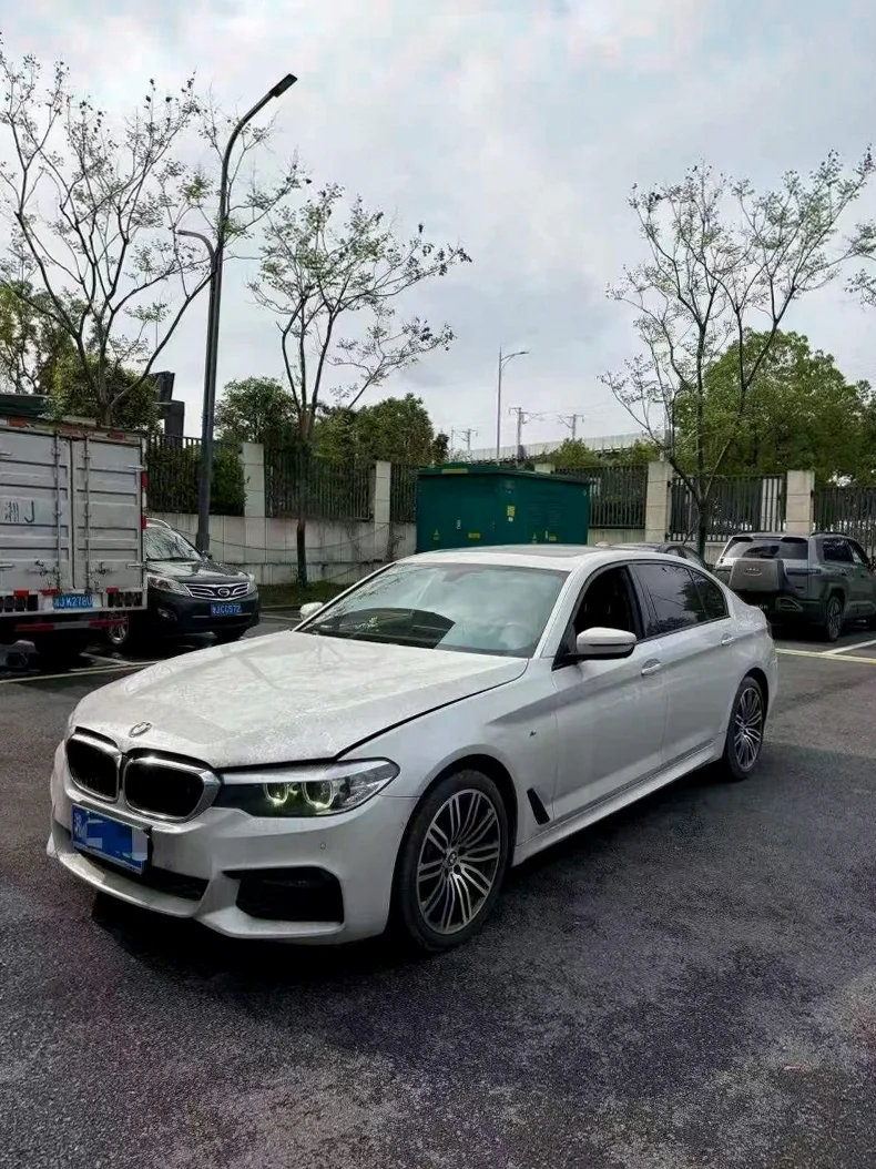 宝马5系 正面外观二