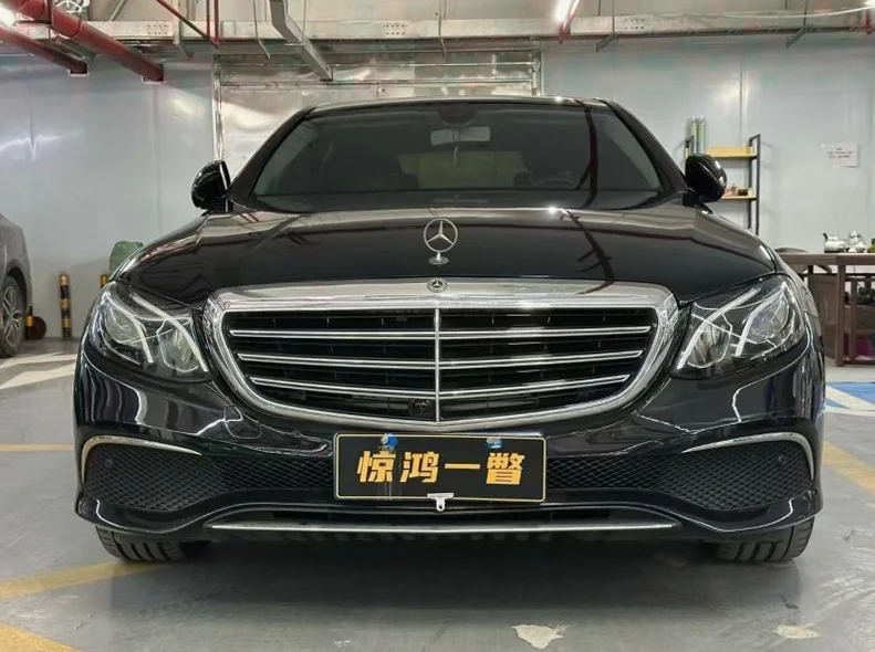19年奔驰E300L立标时尚型