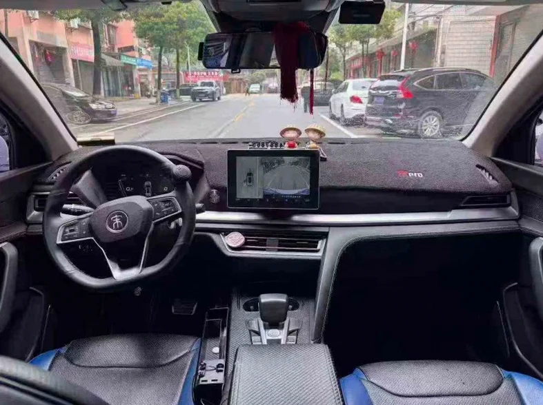 比亚迪宋 后面外观三