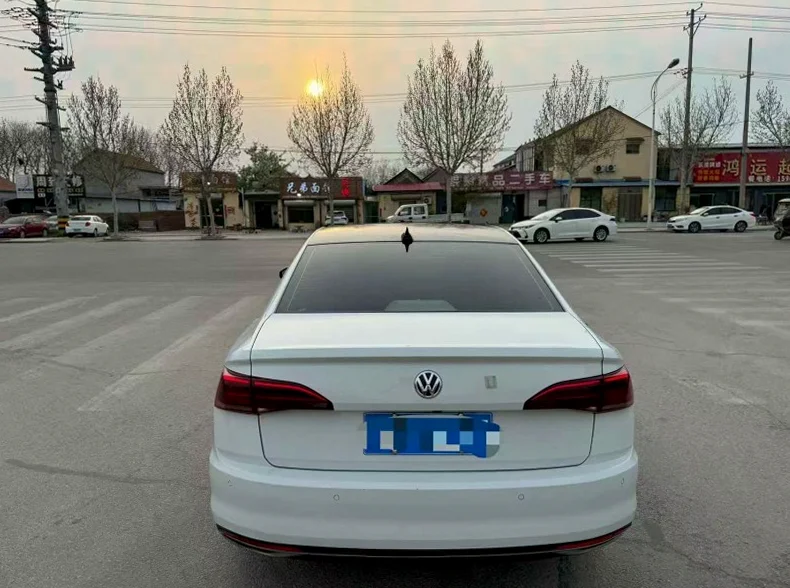 大众宝来 驾驶室