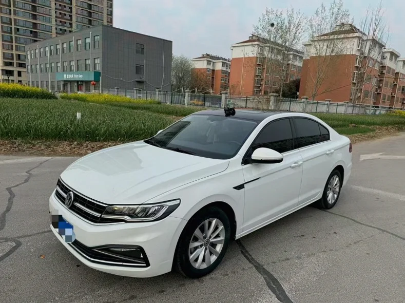 大众宝来 正面外观三