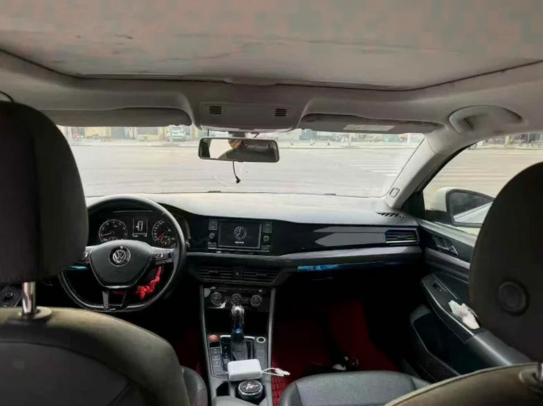 大众宝来 后面外观一