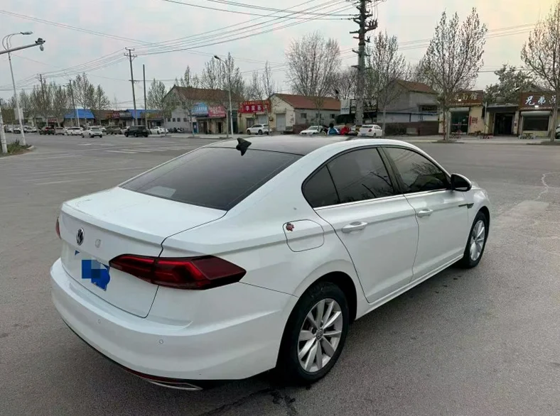 大众宝来 内饰后排