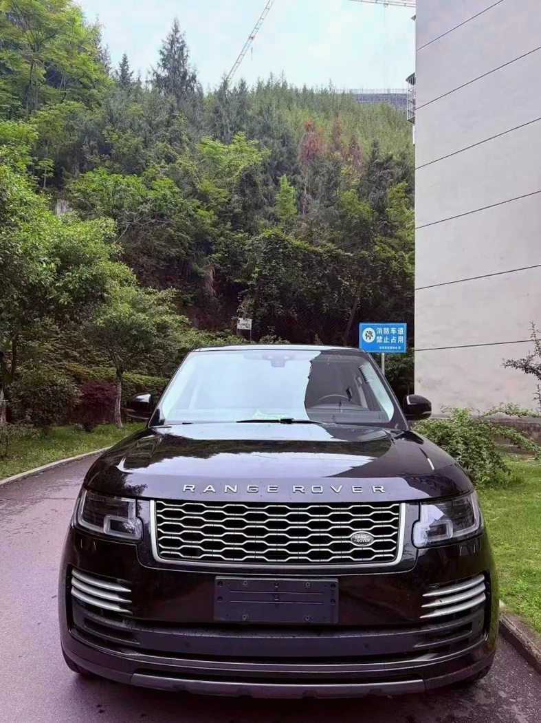 19年路虎揽胜行政3.0 V6盛世版