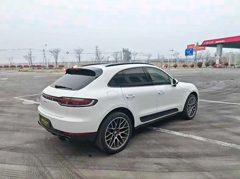 保时捷Macan 驾驶室