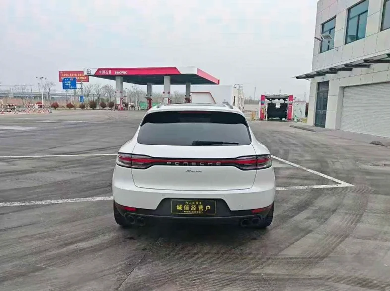 保时捷Macan 内饰后排